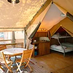 Aloha 4etoiles Campsite 4*